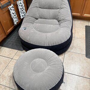 Intex 68564E Inflatable Ultra Lounge Chair With Cup Holder And Ottoman Set  Gray